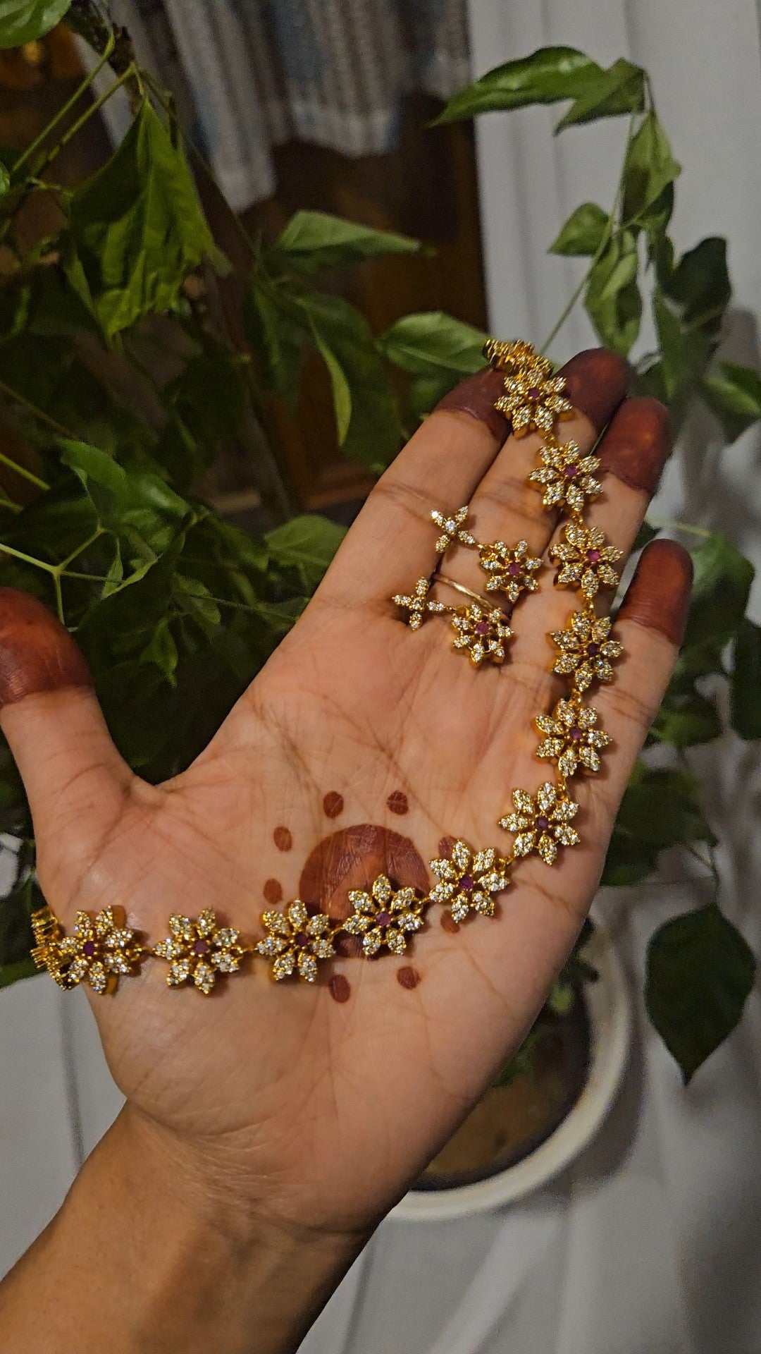 AD chempaka neckpiece M4B005
