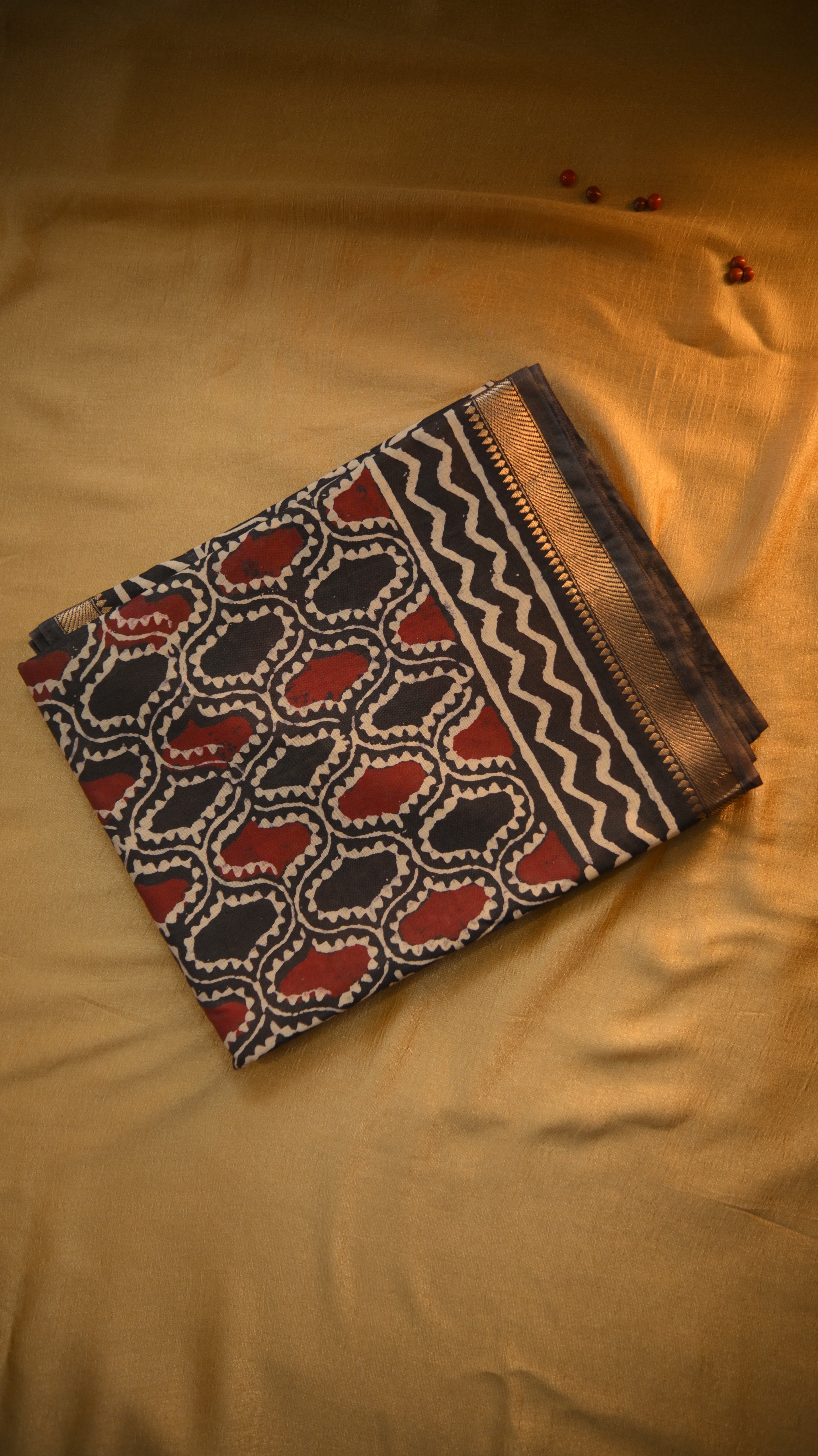 Maheshwari Art Silk Block Printed Saree - Neptol Dabu Print KM4B006