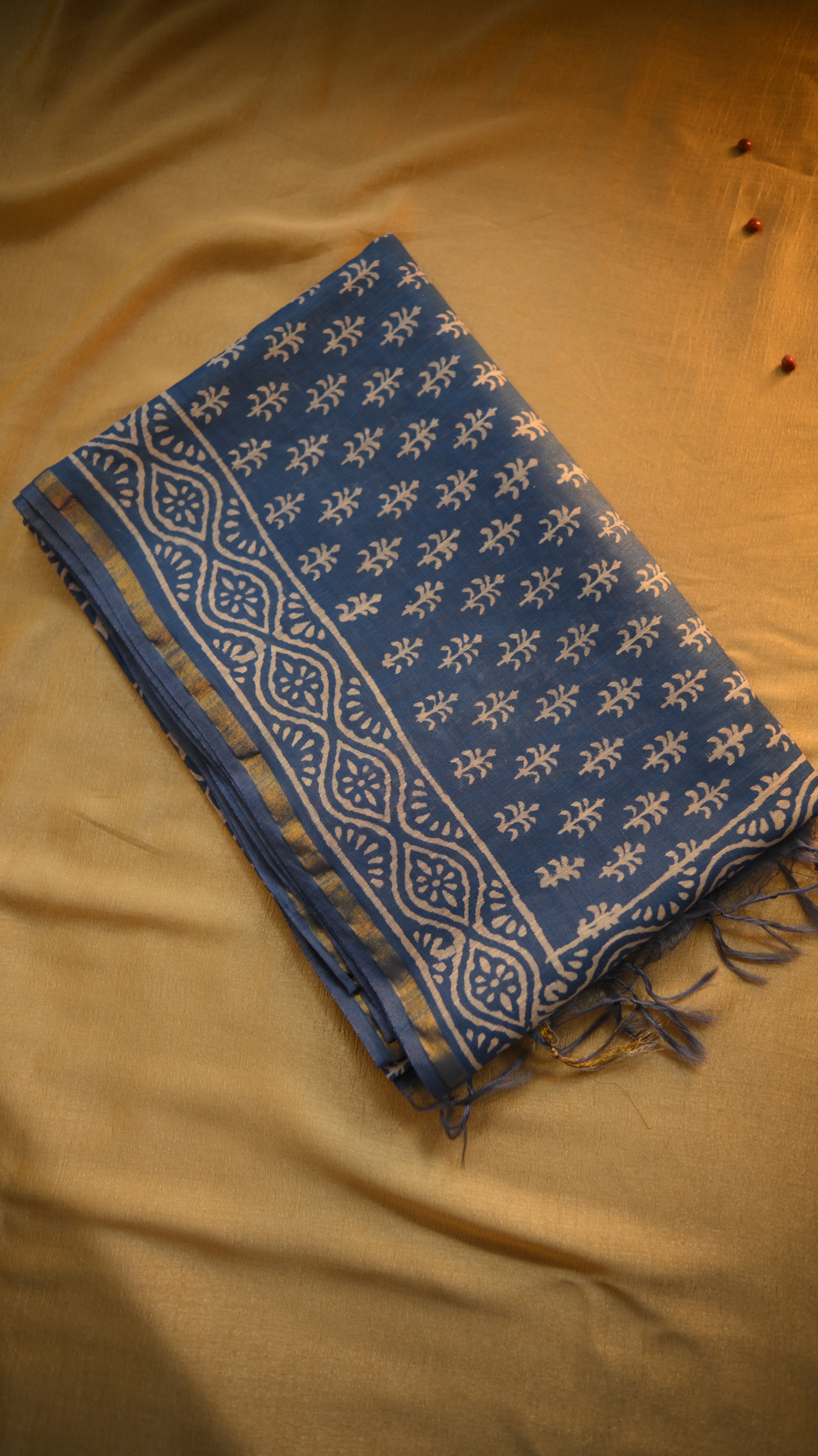Handloom Art Silk Block Printed Saree KM4B016