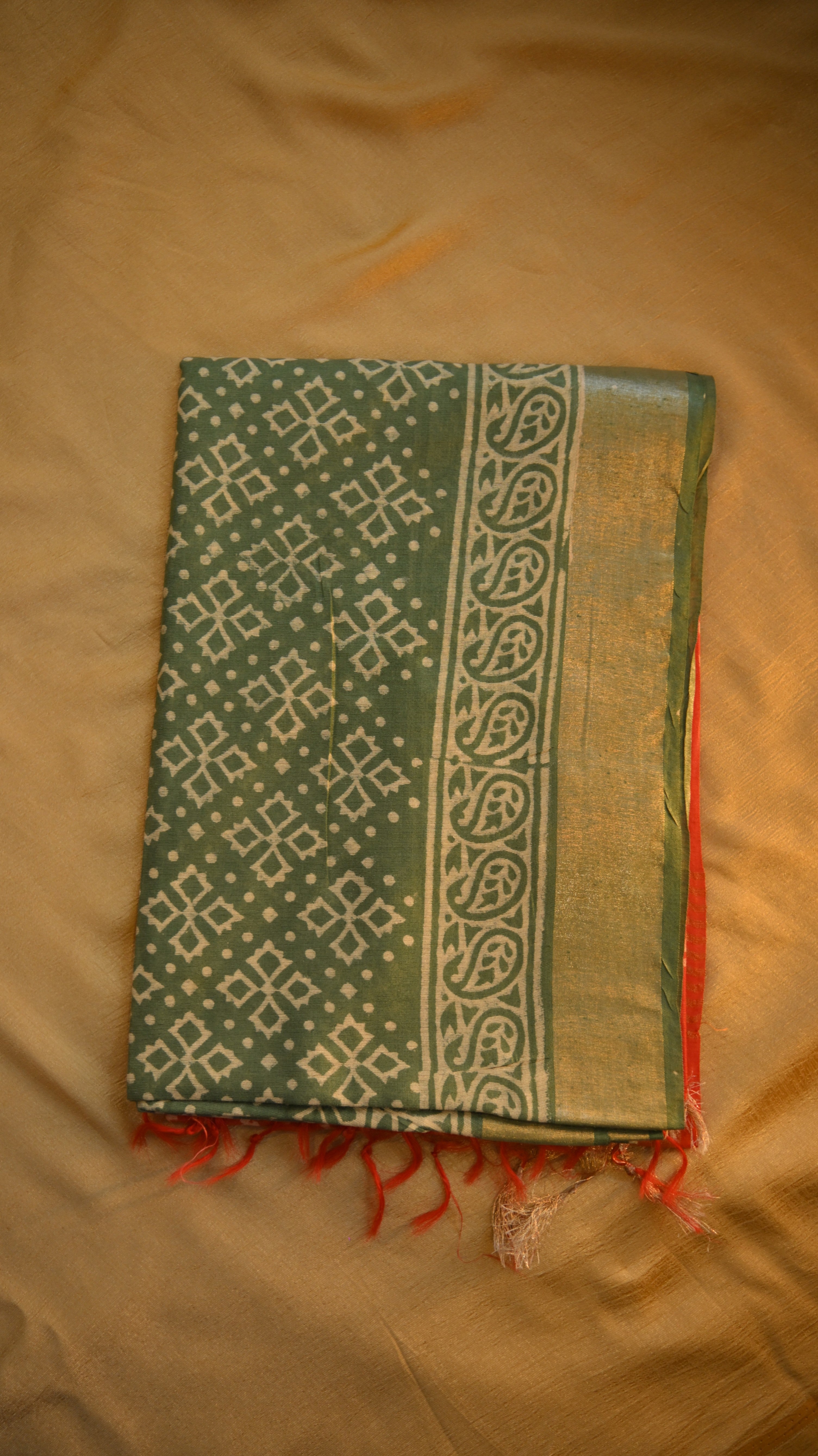 Handloom Baffta Block Printed Saree KM4B022