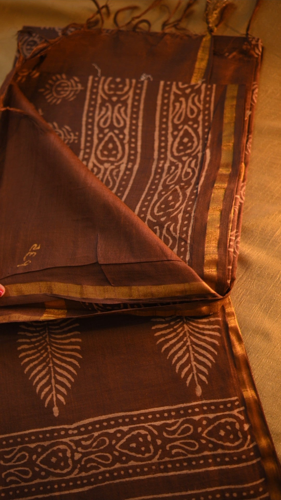 Handloom Art Silk Block Printed Saree KM4B019