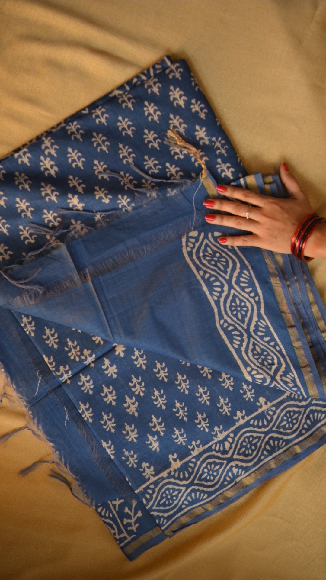 Handloom Art Silk Block Printed Saree KM4B016