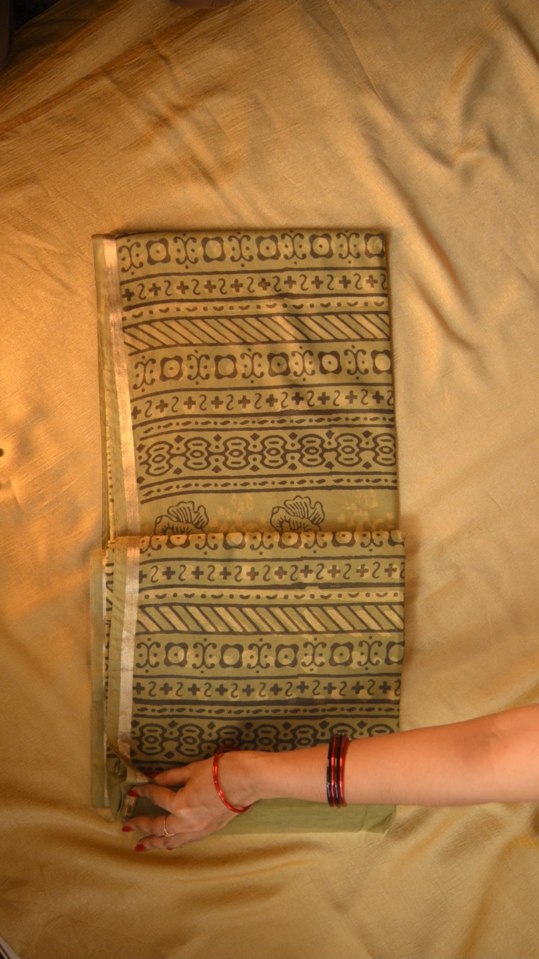 Handloom Art Silk Syahi Dabu Block Printed Saree KM4B023