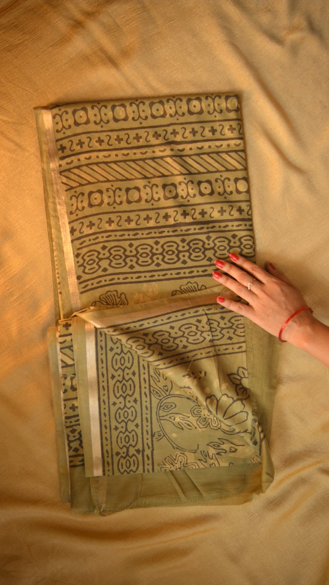 Handloom Art Silk Syahi Dabu Block Printed Saree KM4B023