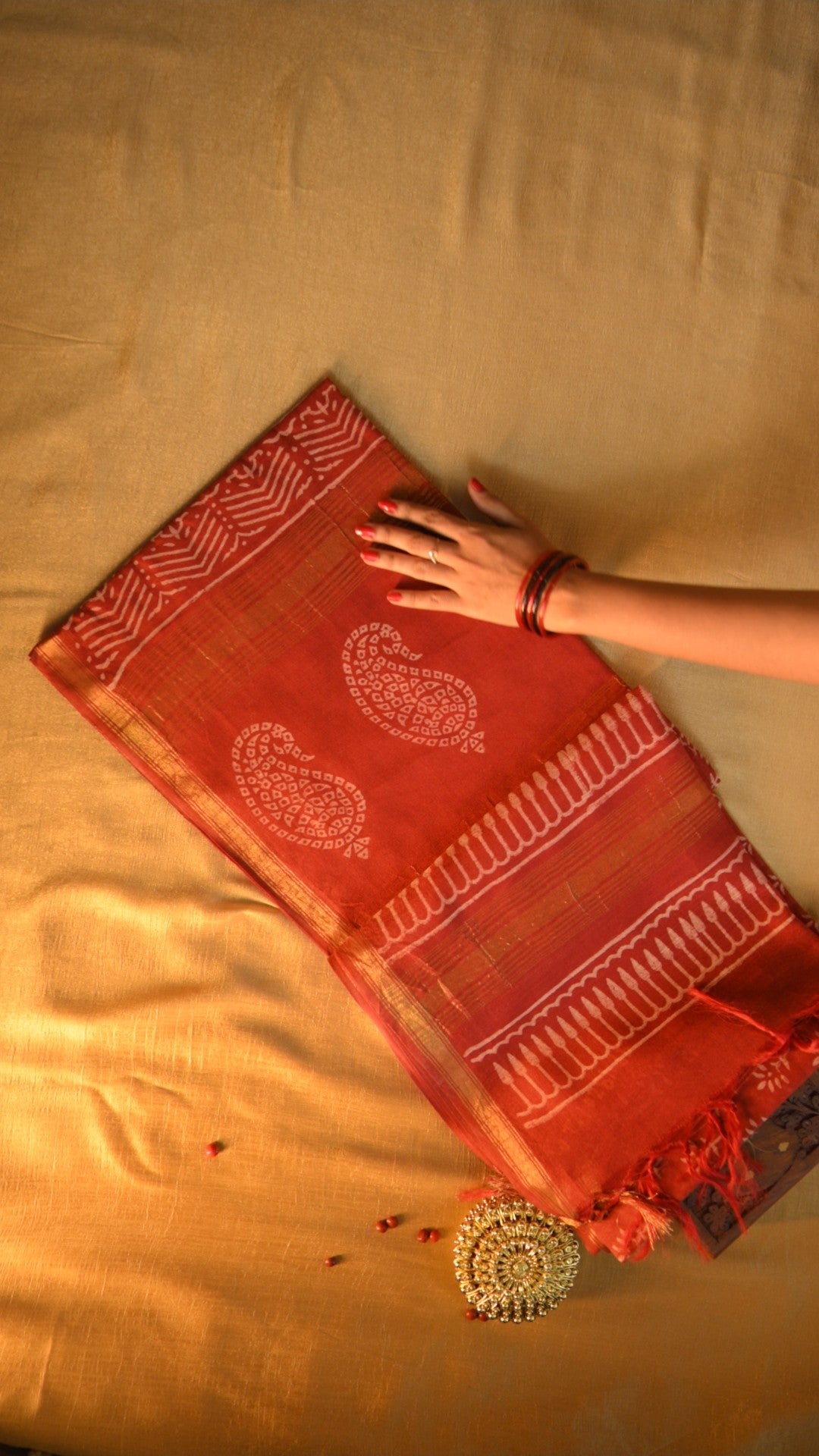 Handloom Art Silk Block Printed Saree KM4B017