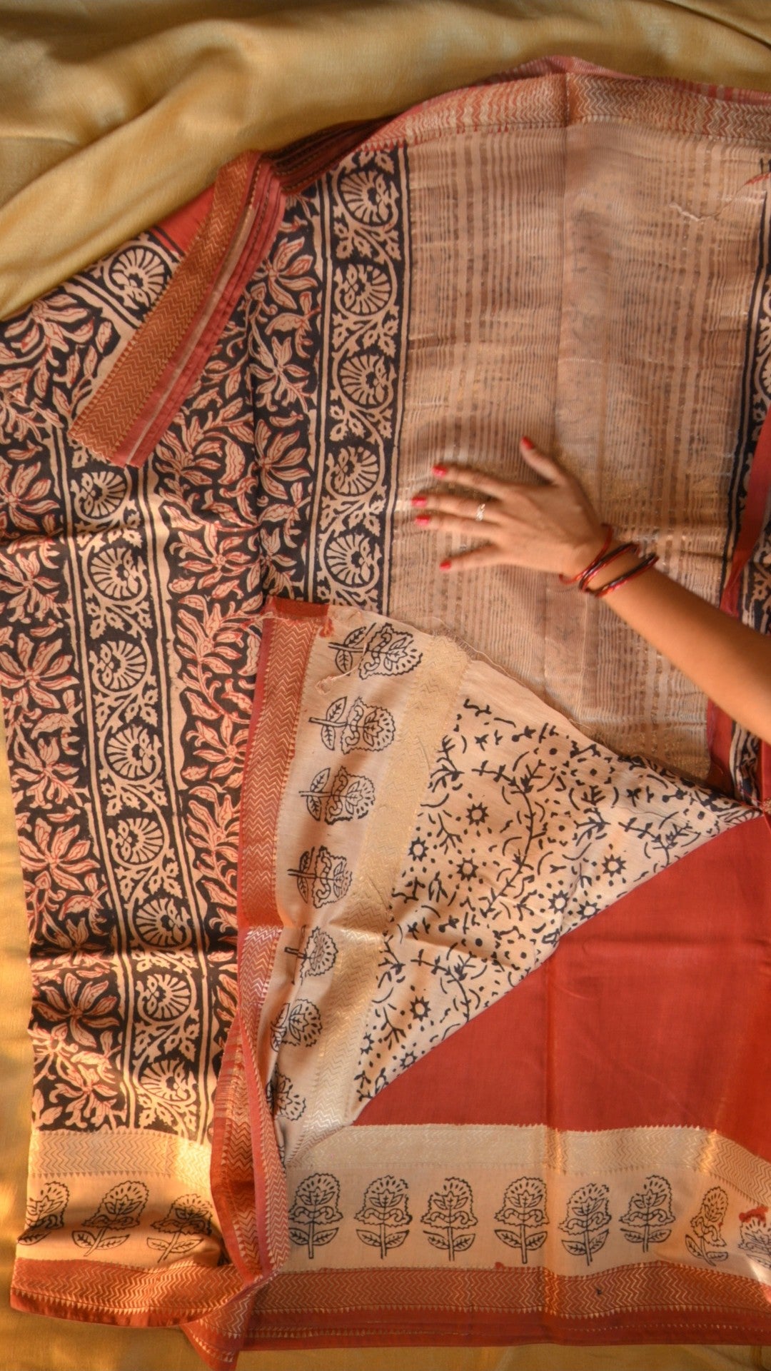 Maheshwari Art Silk Block print Saree - Double Border Potai Bagru KM4B013
