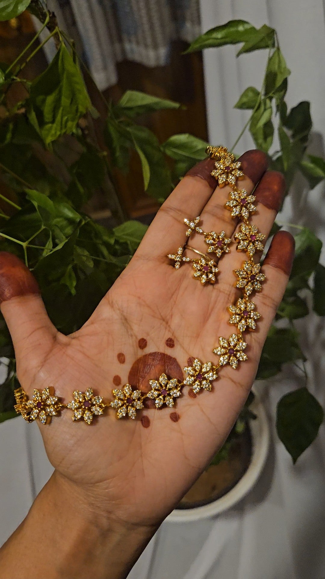 AD chempaka neckpiece M4B005